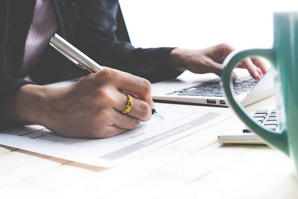 Helping maintain banking compliance Helping maintain banking compliance